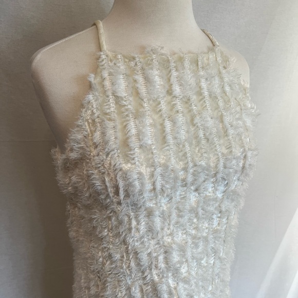 Feather Effect Top - Picture 7 of 8